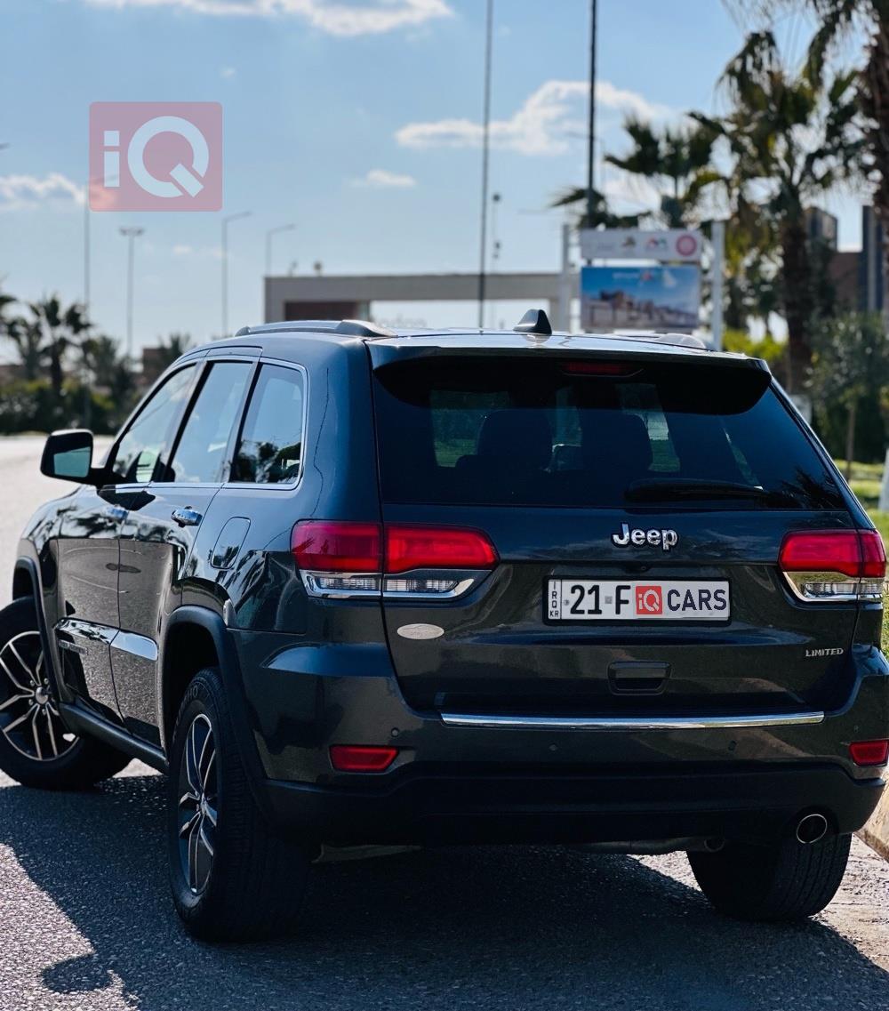 جيب جراند شيروكي